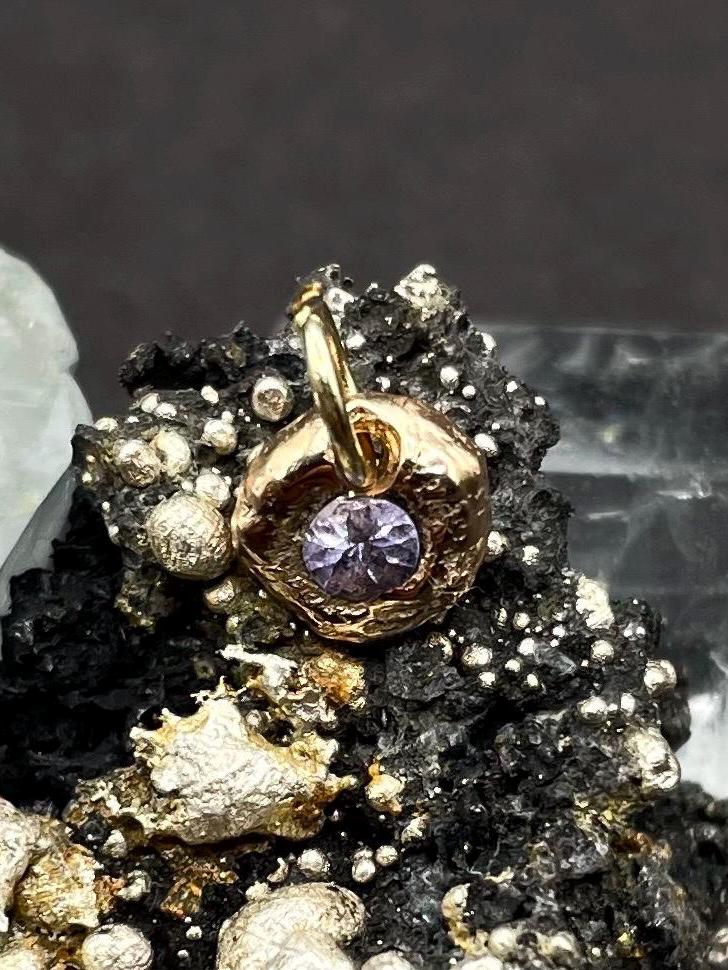 Handmade 9ct Gold Tanzanite Pendant – Organic Molten Necklace Charm