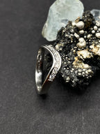 9ct White Gold Wishbone Ring with 7 Natural Diamonds – Perfect for Stacking – Size UK N