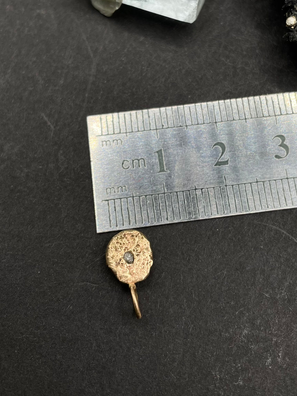 Imperial Garnet Pendant in Solid 9ct Gold with Certificate