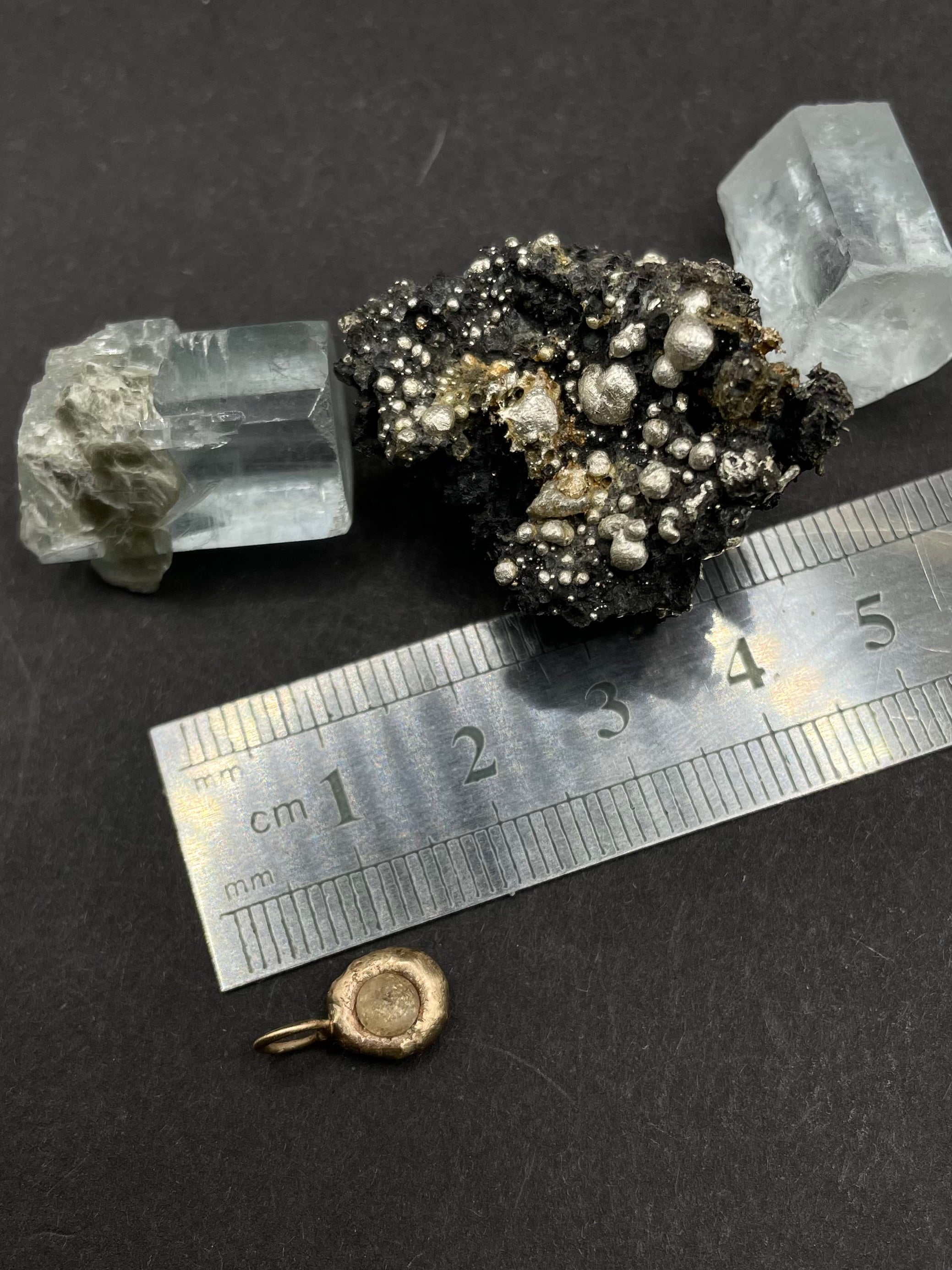 Imperial Garnet Pendant in Solid 9ct Gold with Certificate