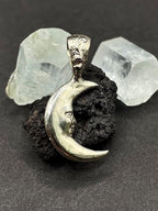 Moon pendant in solid silver 925