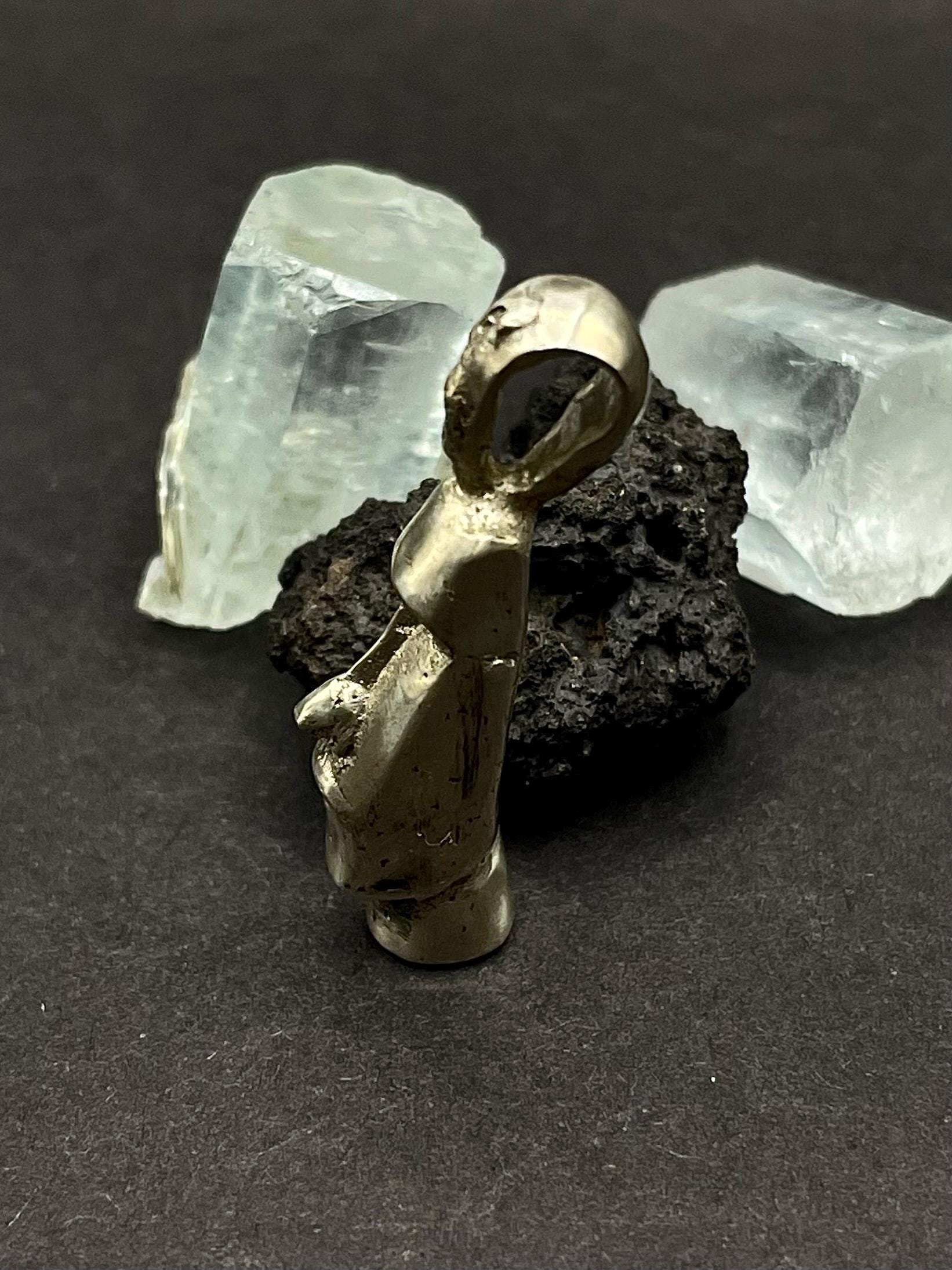 Moai Statue pendant in solid silver 925