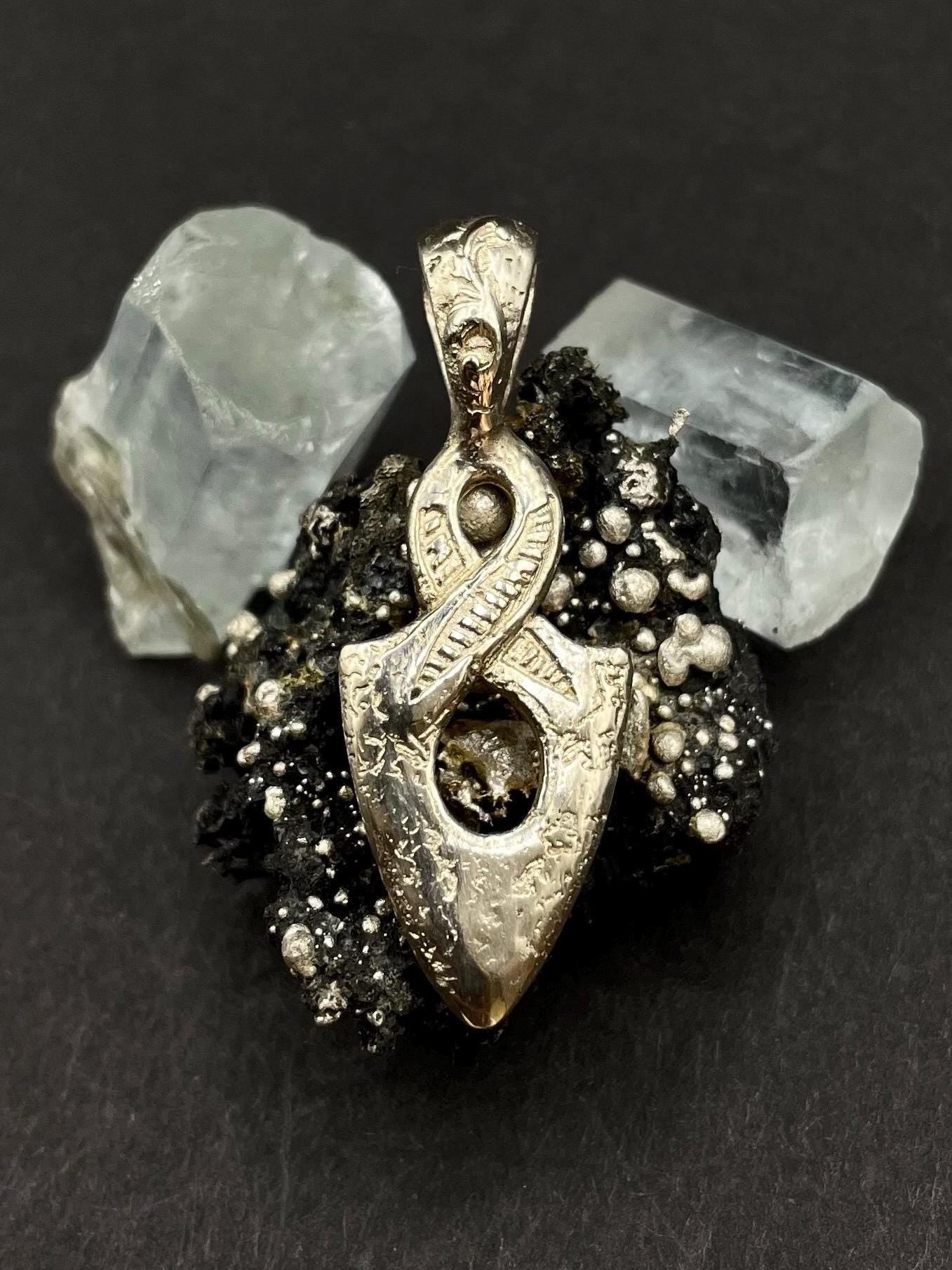 Egyptian Infinity star pendant in solid silver 925