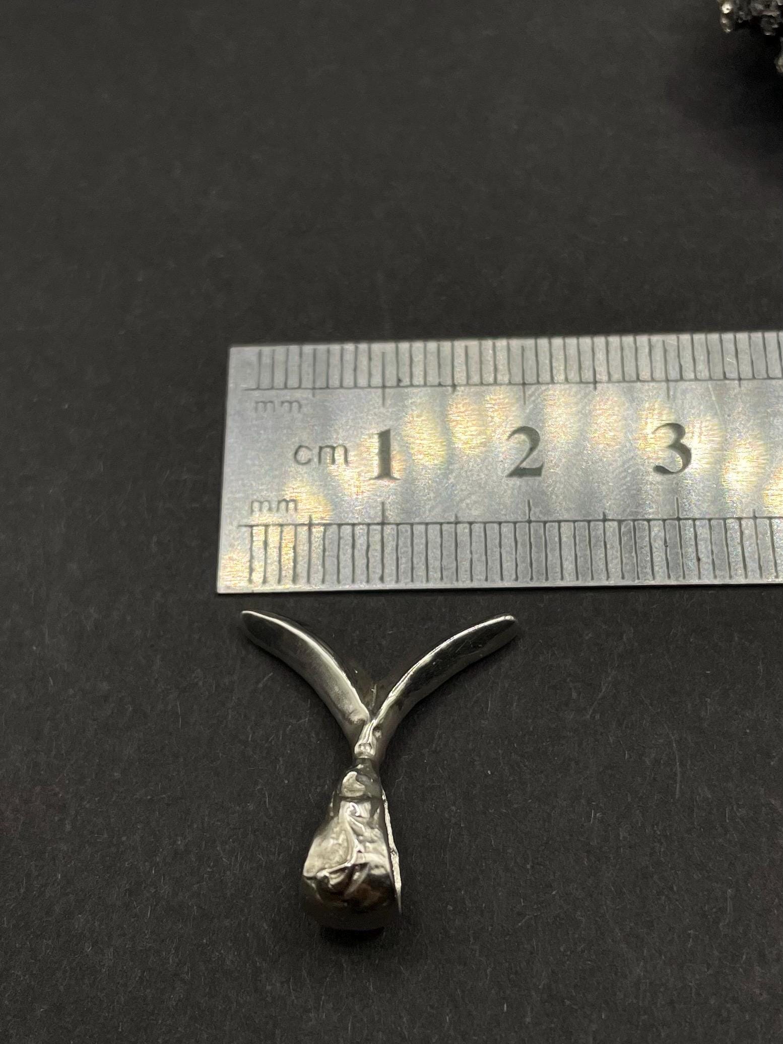 Ren symbol pendant in solid silver 999