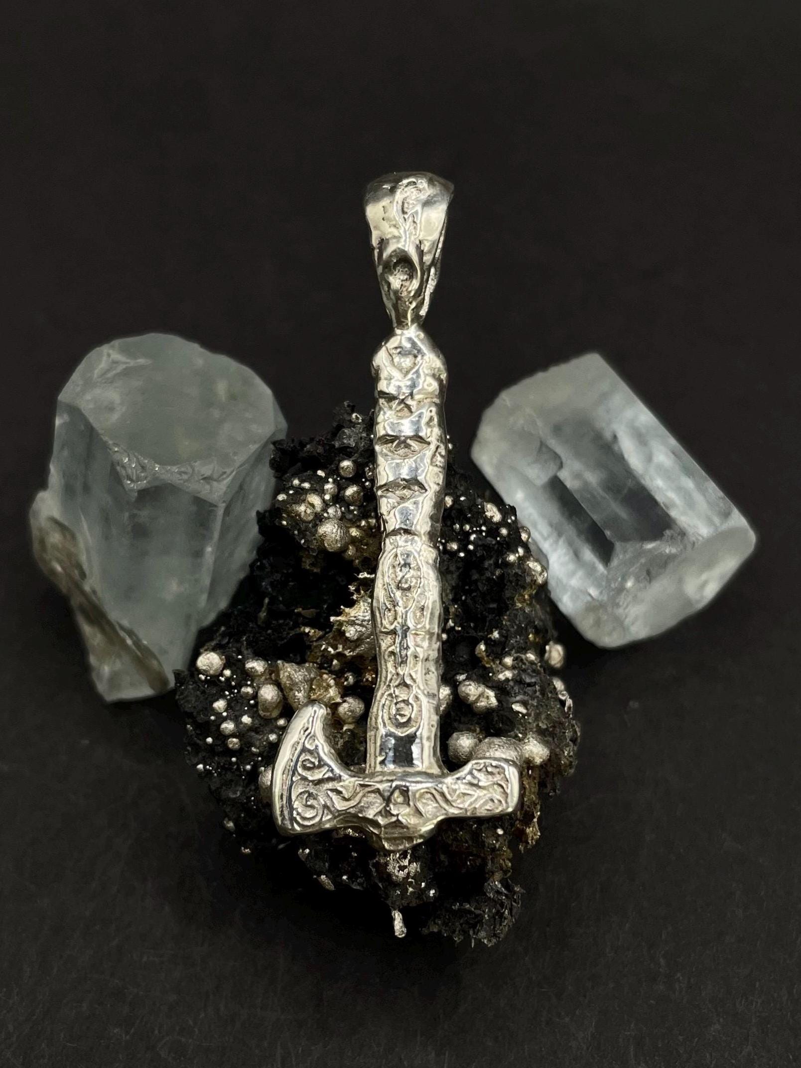 Celtic Axe Pendant in solid silver 999