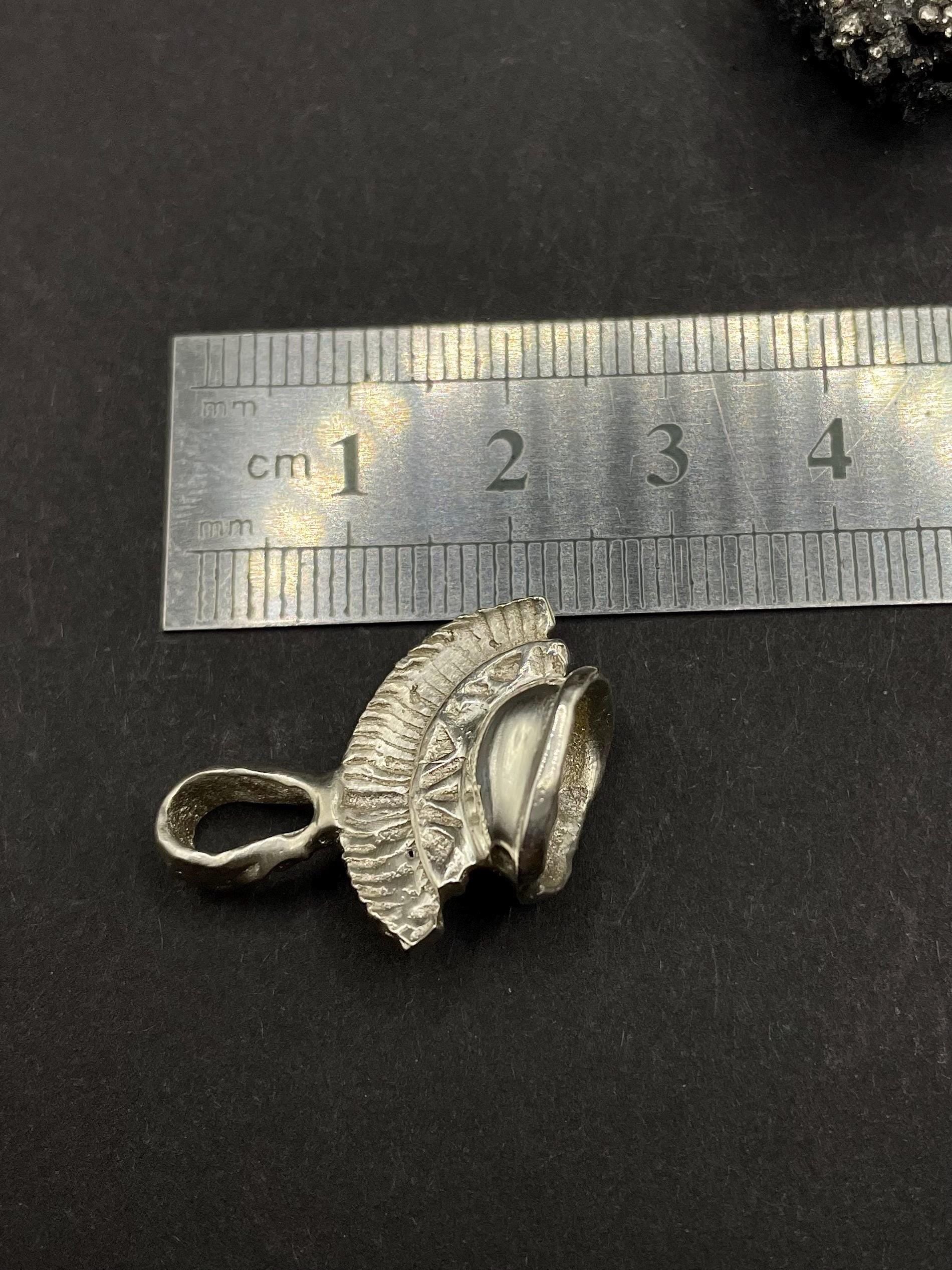 Trojan Helmet Pendant in solid silver 999