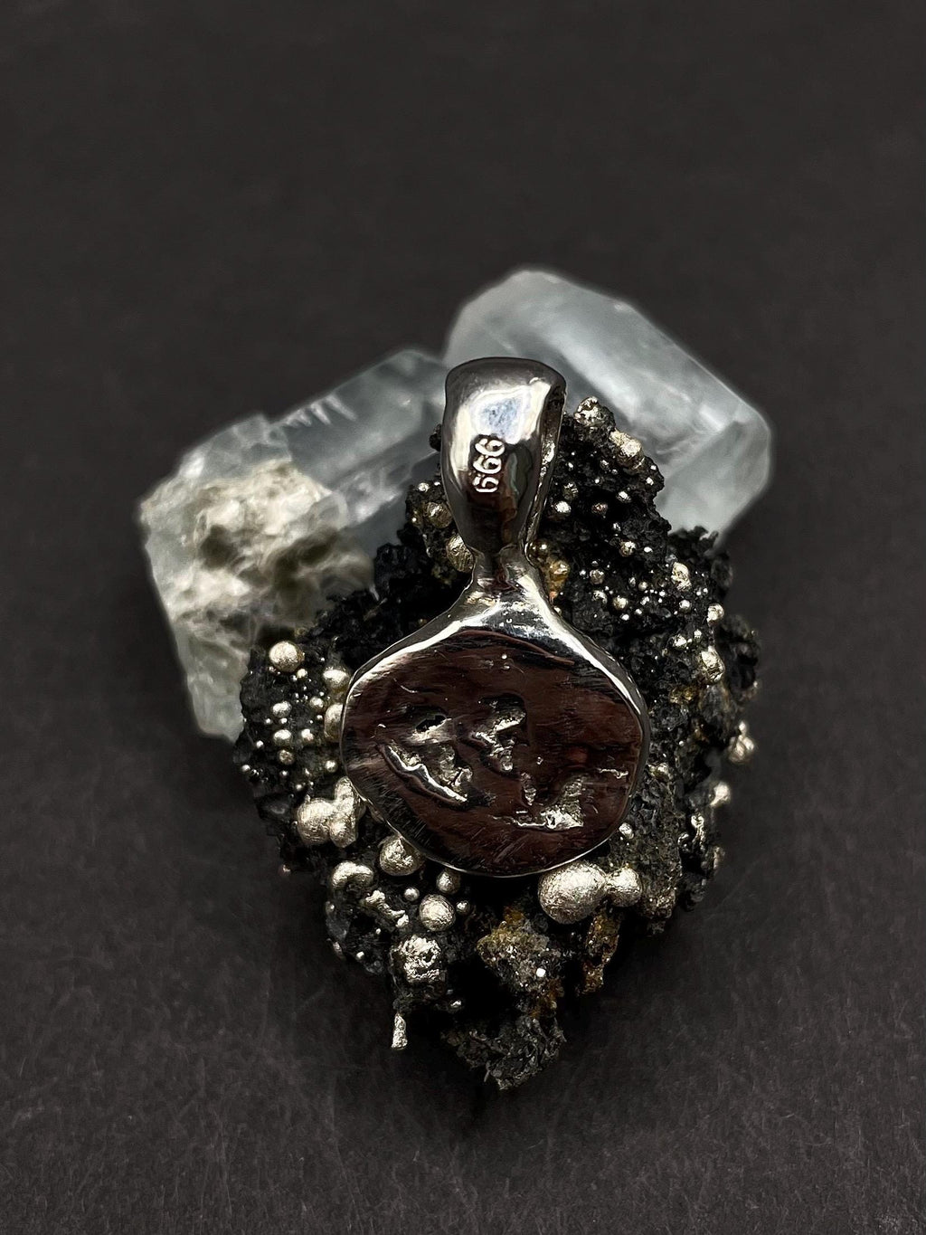 Blue Start Sapphire pendant in solid silver 999 with certificate