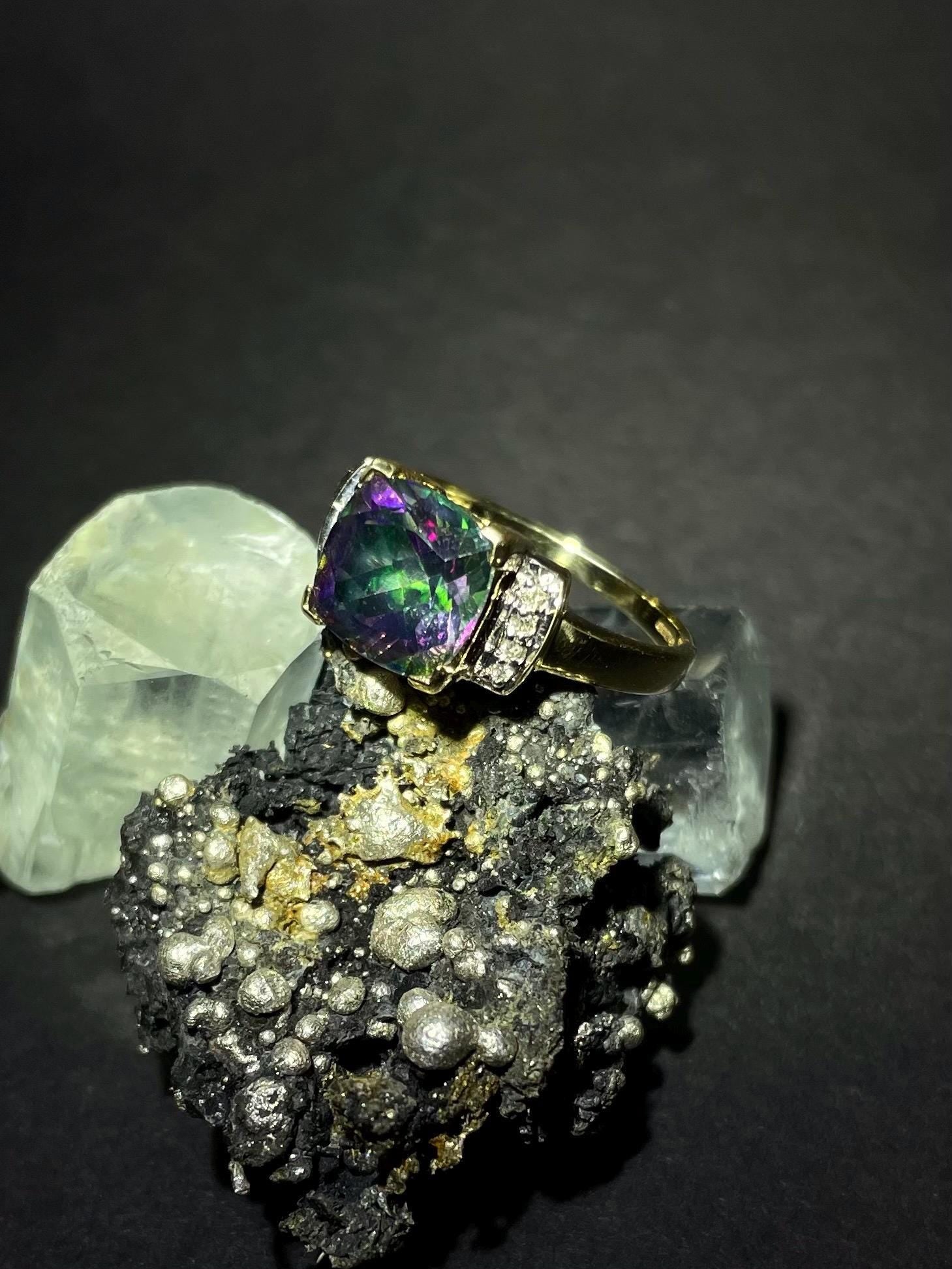Mystic Topaz Ring with 8 Diamonds in 9ct Solid Gold