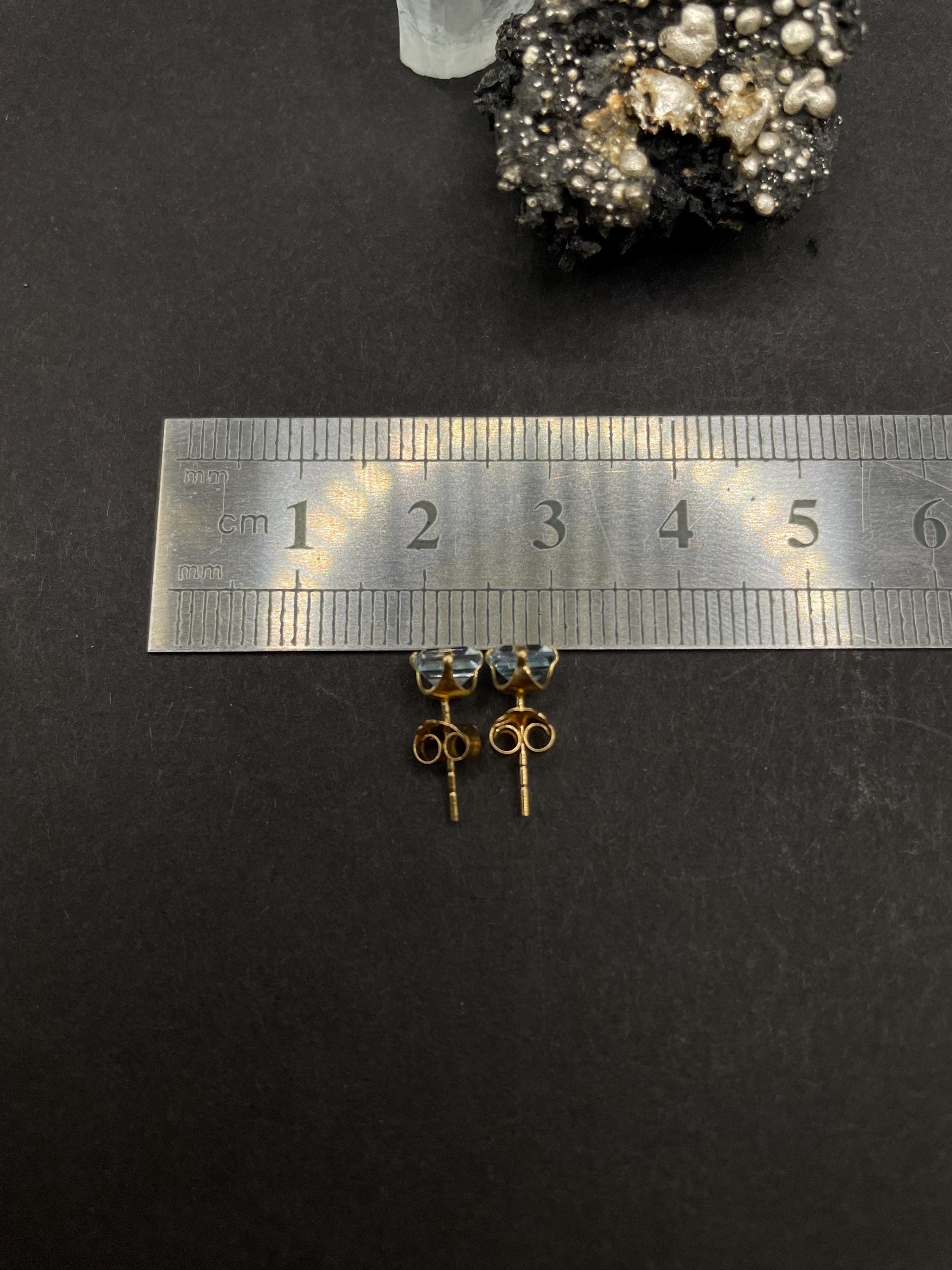 Aquamarine Earrings in 18ct Solid Gold