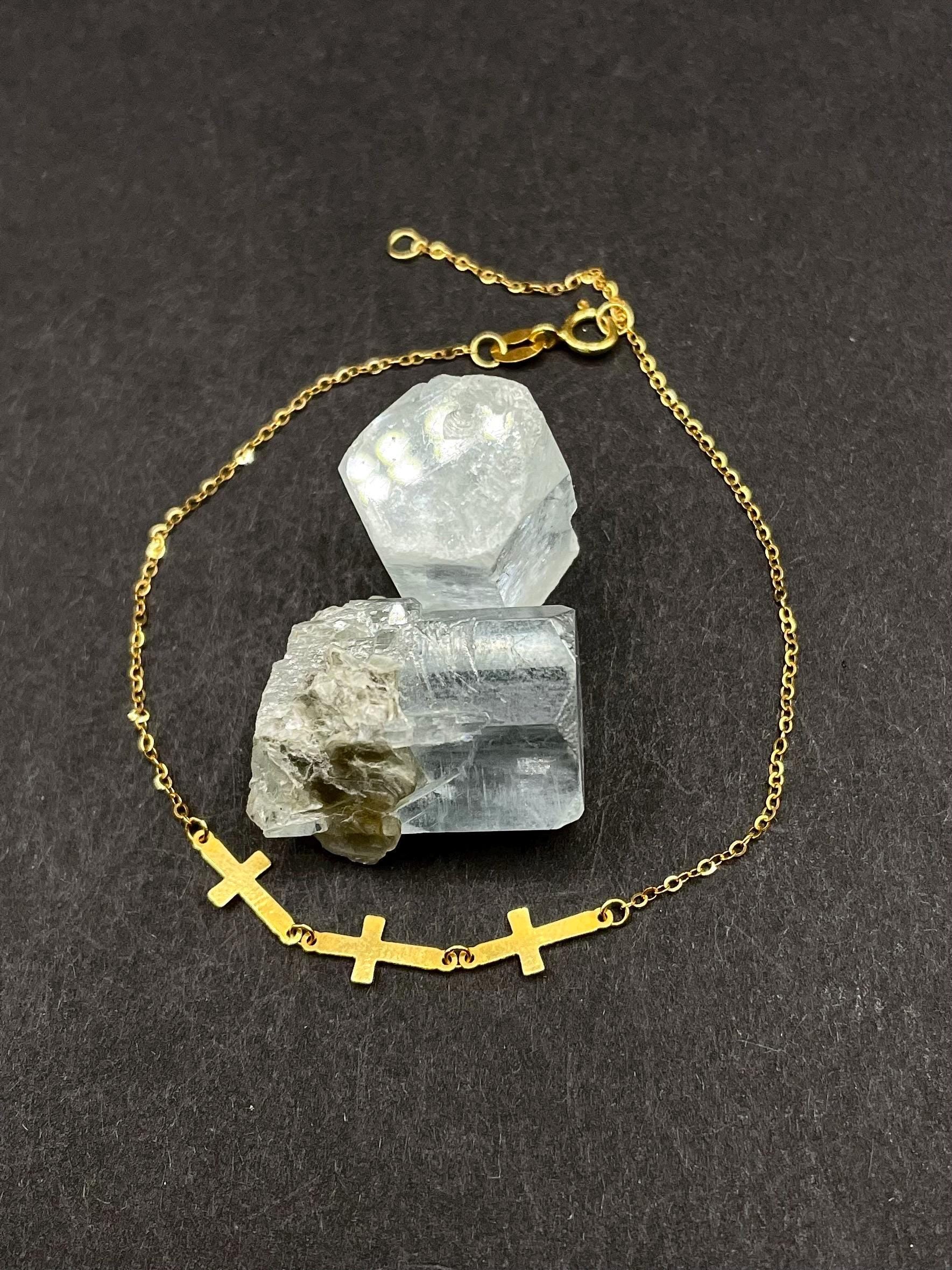 18ct Solid Gold Bracelet with 3 Crosses