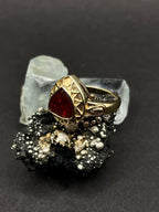 Big Garnet Gold Ring In solid gold 9ct