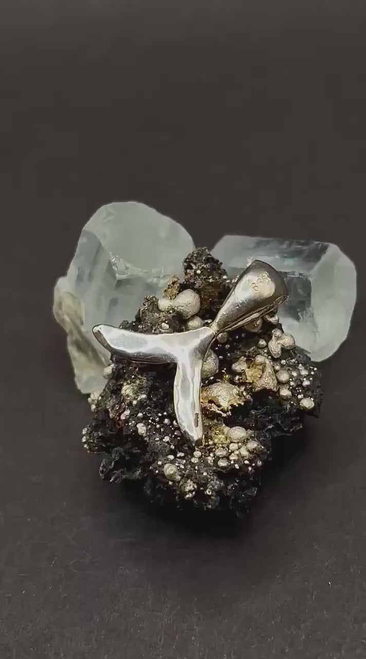 Ren symbol pendant in solid silver 999